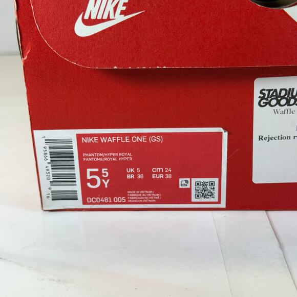 Nike Waffle One (GS) Black/Blue DC0481-005 Size 5.5 Youth - Picture 7 of 7